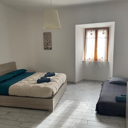 Vivere Il Borgo Sul Lago Genzano di Roma Kültér fotó